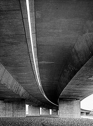 Annelise Löffler: Untersicht einer Autobahnbrücke, 1977