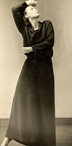 Hanna Berger tanzt „Trauernde (Klagende)“, op. 11 (1936-1937; EA Berlin 1937)